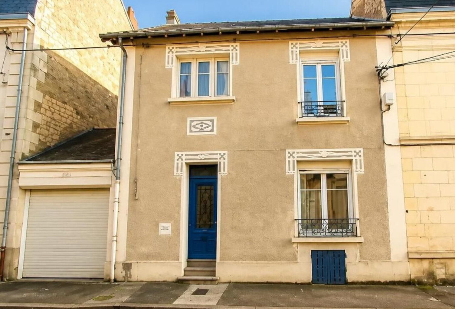 MAISON CENTRE VILLE  AVEC JARDIN ET GARAGE — photo 1