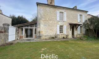 Maison 5 Pièces 113 m² à vendre à Saint-Même-les-Carrières (16720)