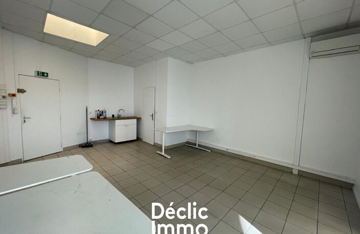 Bureau 54m2 — photo 4