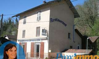 Commerce  200 m² à vendre à Saint-Jean-de-Moirans (38430)