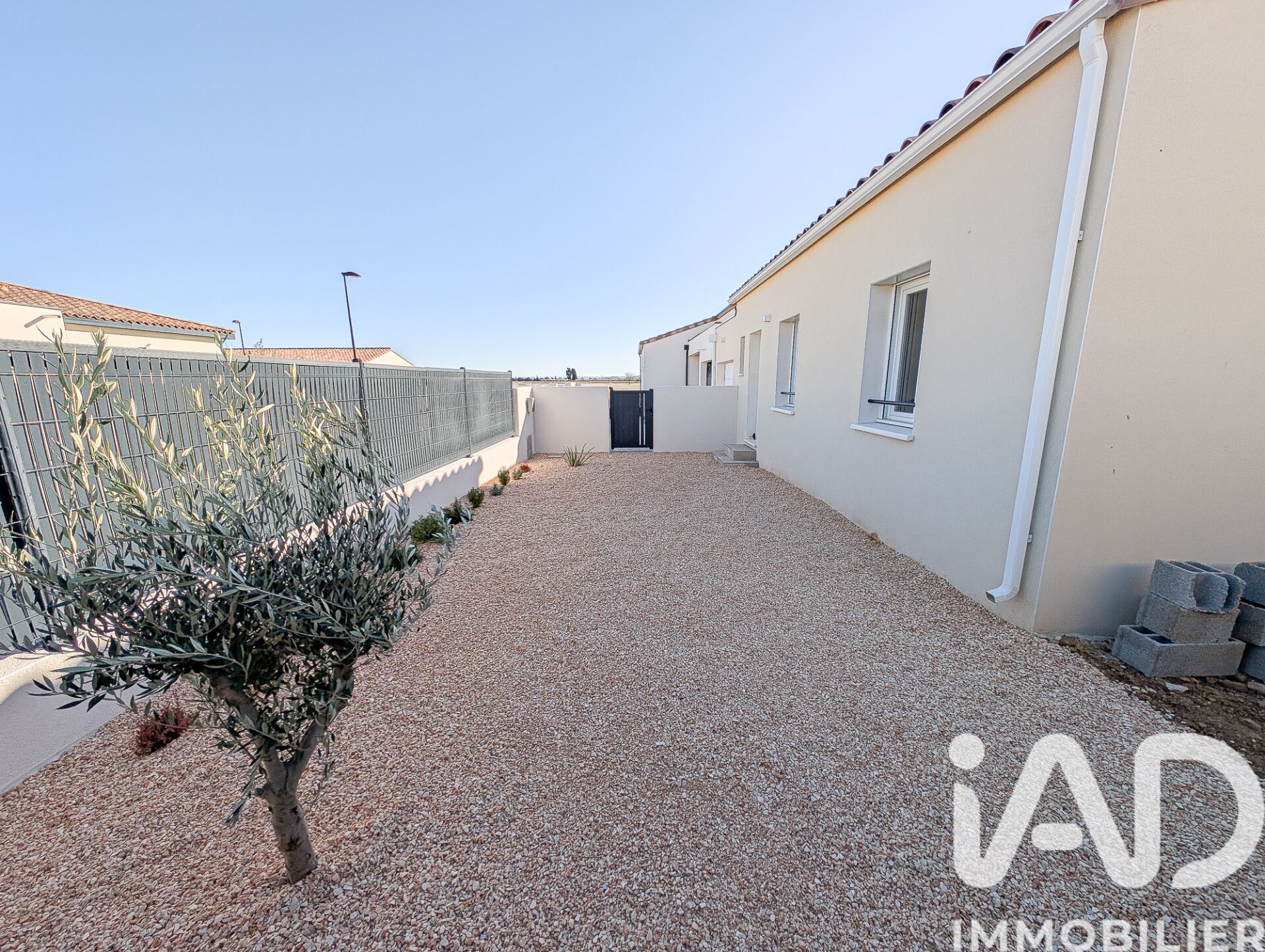 Vente Maison/villa 4 pièces - Photo 2