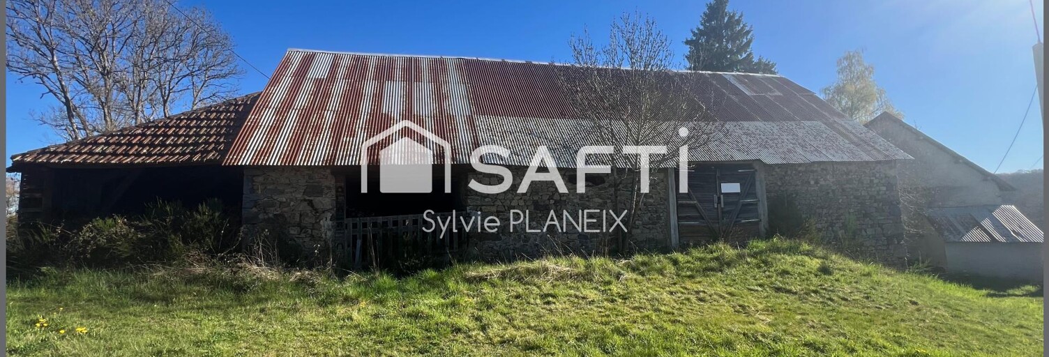 Immeuble  201 m² à vendre à Verneugheol (63470)