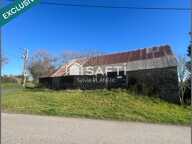 Grange de 200 m2 environ avec étable, terrain de 1860 m2. — photo 2
