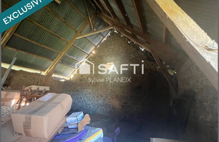 Grange de 200 m2 environ avec étable, terrain de 1860 m2. — photo 4
