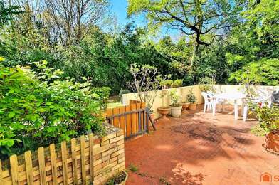 Appartement 3 pièces 231600 €