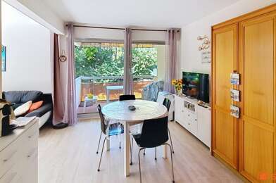 Appartement 3 pièces 231600 €
