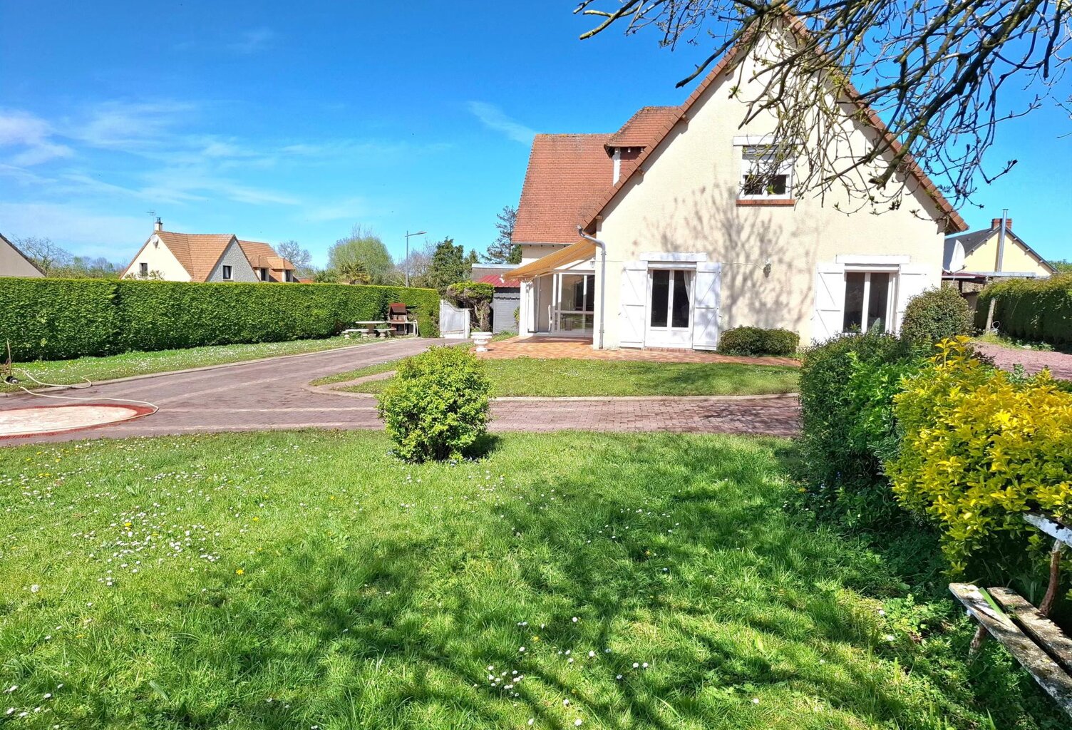 GRANDE MAISON 5 CH PRES DES PLAGES DU DEBARQUEMENT — photo 1