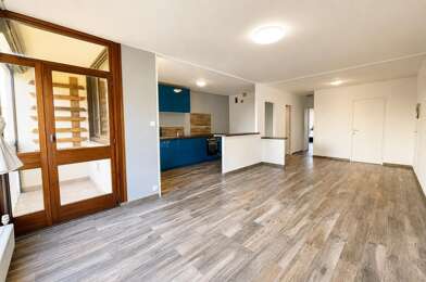 Appartement 4 pièces 145000 €