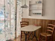 Le charme d'une maison en pierre avec terrasse — photo 2