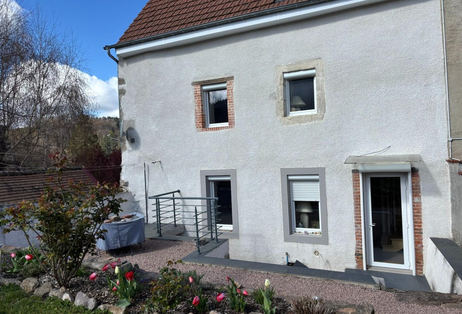 Charmante maison en plein cœur de la montagne Bourbonnaise — photo 1