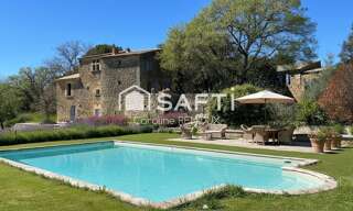 Maison 10 Pièces 385 m² à vendre à Cucuron (84160)