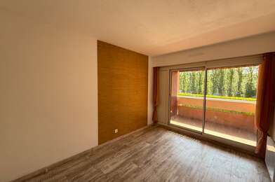 Appartement 4 pièces 1520 €