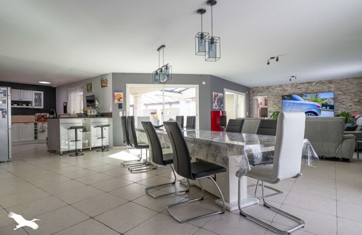 Contemporaine de 7 pièces principales — photo 3