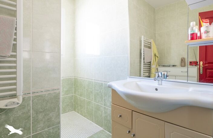Contemporaine de 7 pièces principales — photo 5