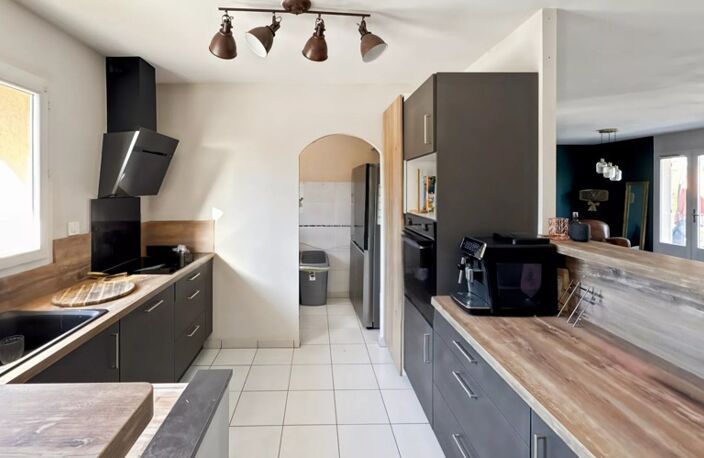 Contemporaine de 5 pièces principales — photo 5