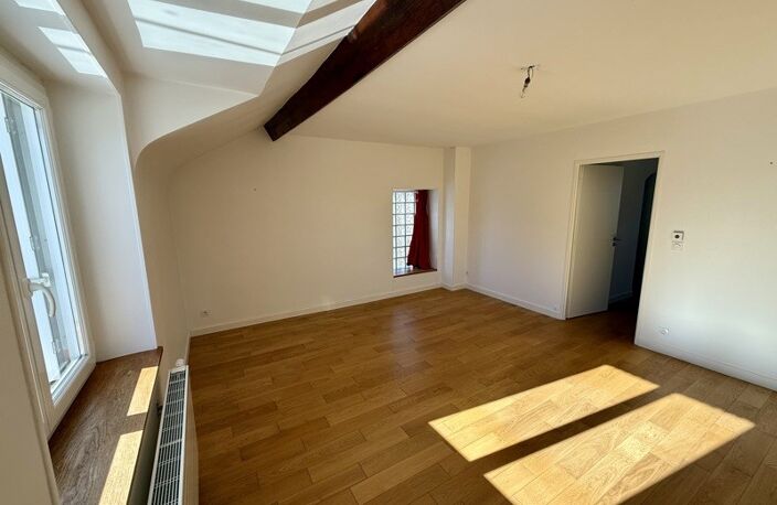 Maison de ville de 6 pièces principales — photo 5