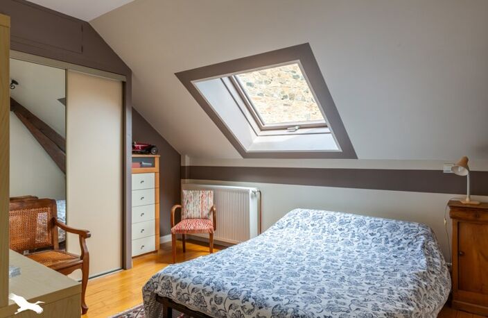 Maison en pierre de 6 pièces principales — photo 3
