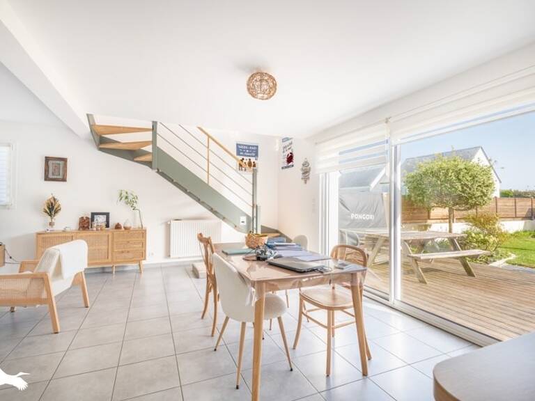 Contemporaine de 5 pièces principales — photo 1