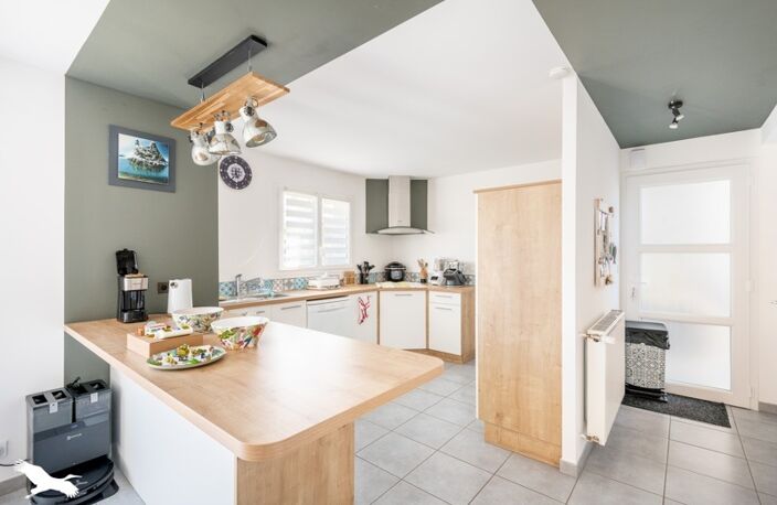 Contemporaine de 5 pièces principales — photo 3