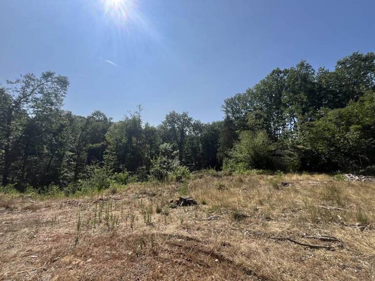 Terrain non constructible de 0 pièces principales — photo 1