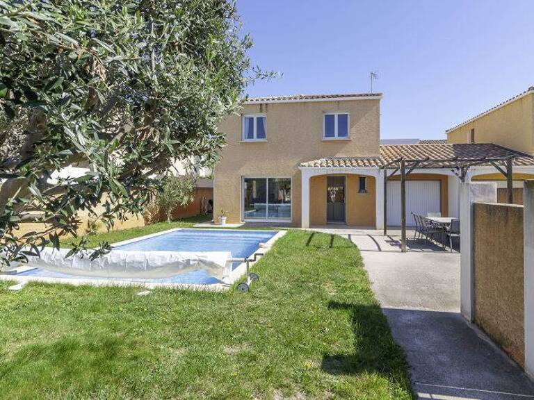 Villa de 5 pièces principales — photo 1