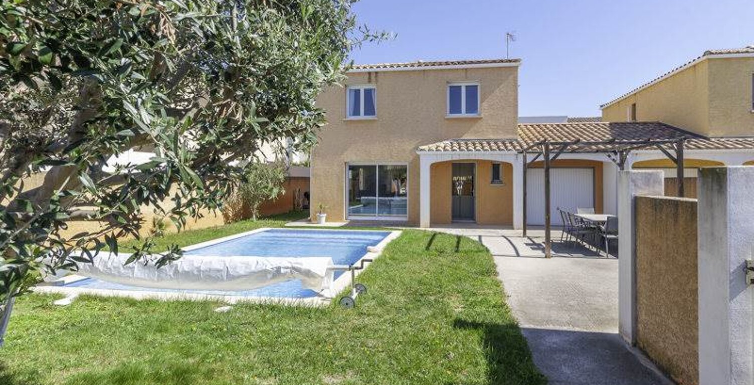 Villa de 5 pièces principales — photo 1