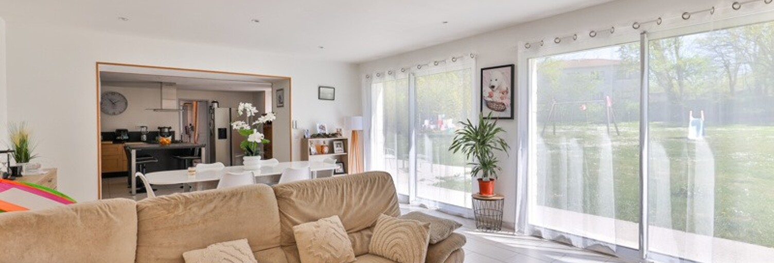 Maison 6 Pièces 191 m² à vendre à Chantillac (16360)