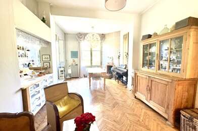 Maison 6 pièces 885700 €