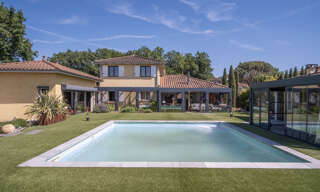 Maison 8 Pièces 243 m² à vendre à Montmerle-sur-Saône (01090)