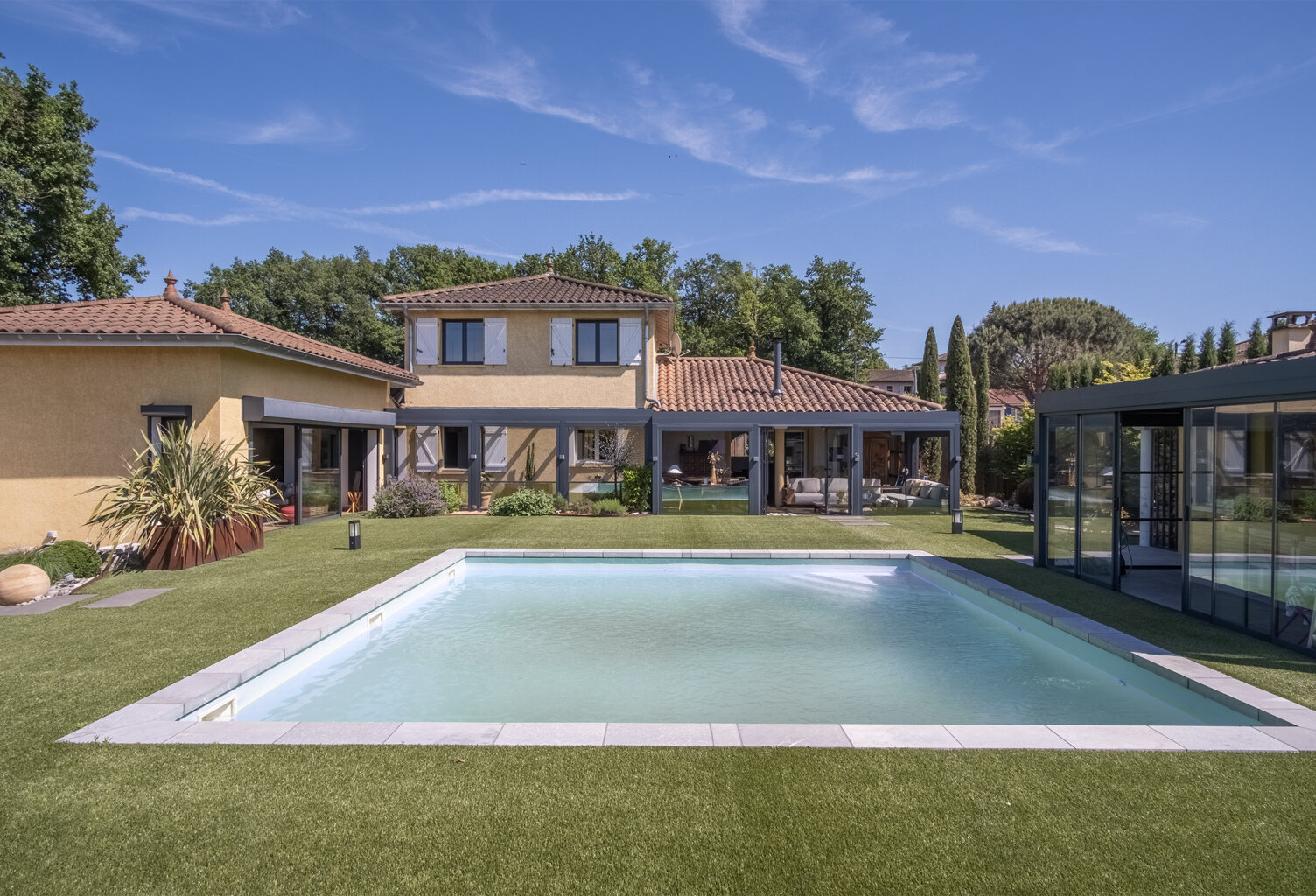 6733- MONTMERLE SUR SAONE Villa d'exception — photo 1