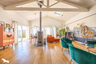 Maison 6 pièces 530400 €