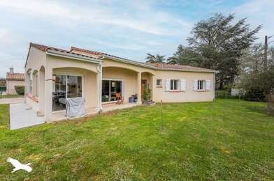 Maison 5 pièces 251904 €