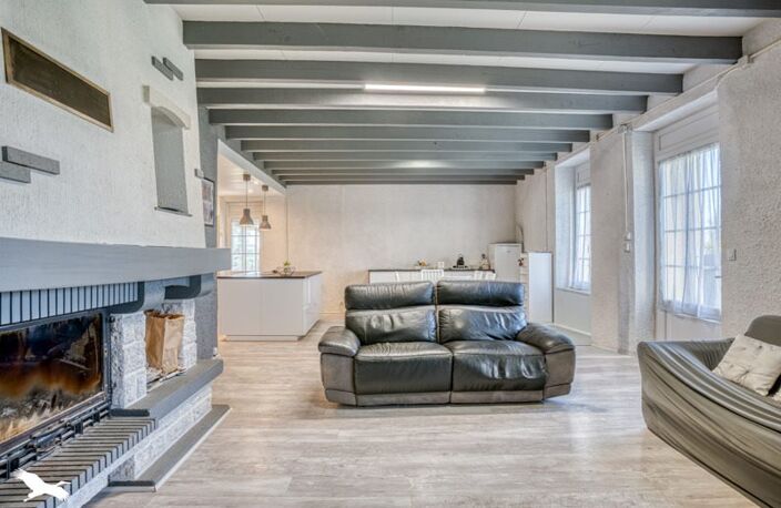Maison en pierre de 6 pièces principales — photo 3