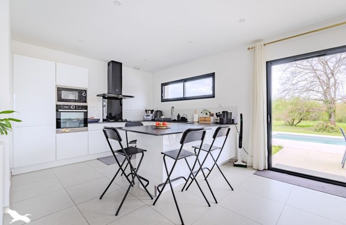 Contemporaine de 4 pièces principales — photo 3