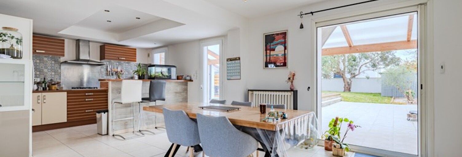 Maison 5 Pièces 126 m² à vendre à Saint-Sulpice-et-Cameyrac (33450)