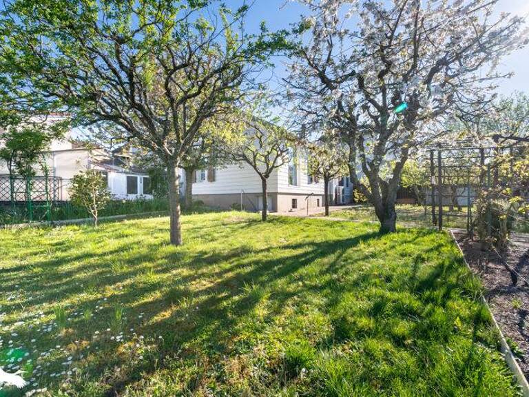 Maison en pierre de 5 pièces principales — photo 1