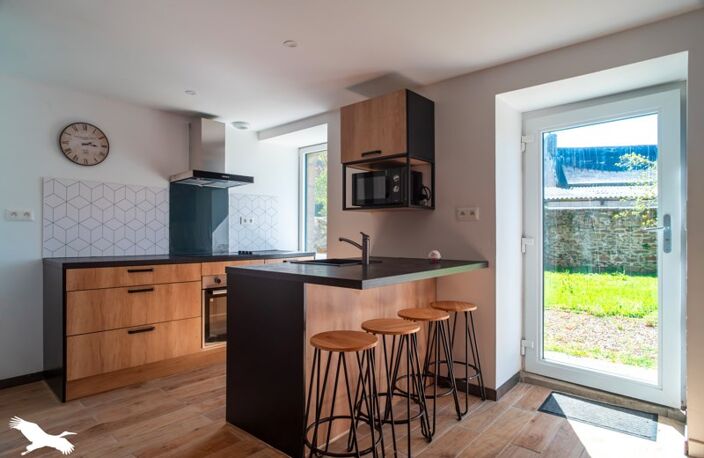 Maison en pierre de 7 pièces principales — photo 5