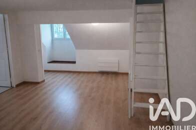 Appartement 2 pièces 700 €