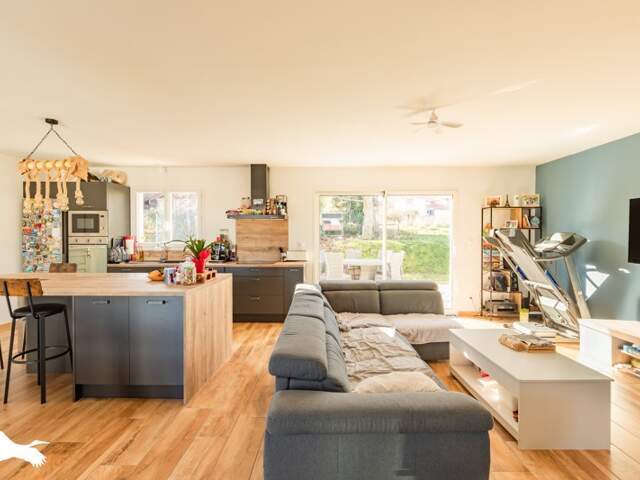 Villa de 5 pièces principales — photo du bien