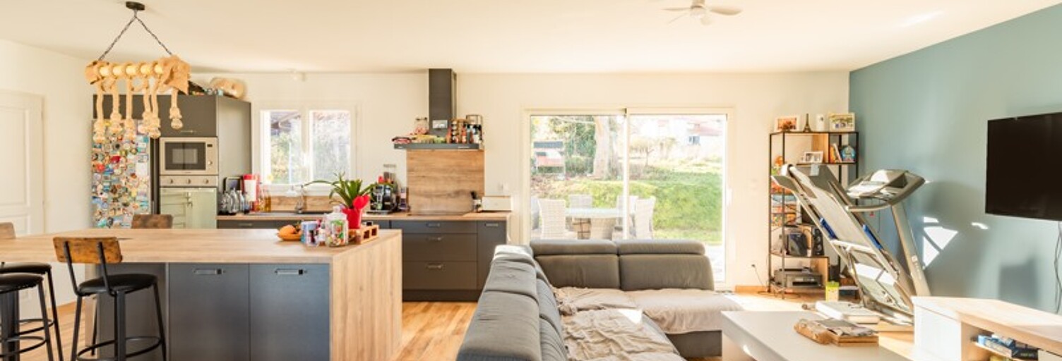 Maison 5 Pièces 97 m² à vendre à Serres-sur-Arget (09000)