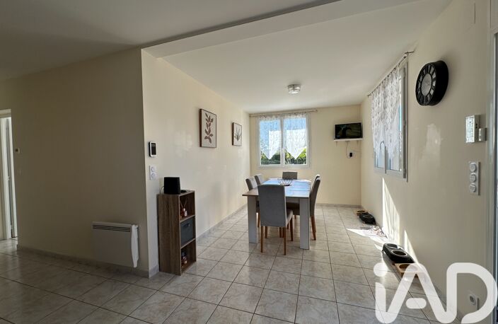 Vente Maison/villa 4 pièces — photo 4