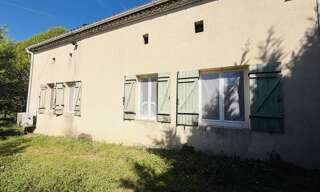 Maison 5 Pièces 147 m² à vendre à Saint-Martin-de-Coux (17360)