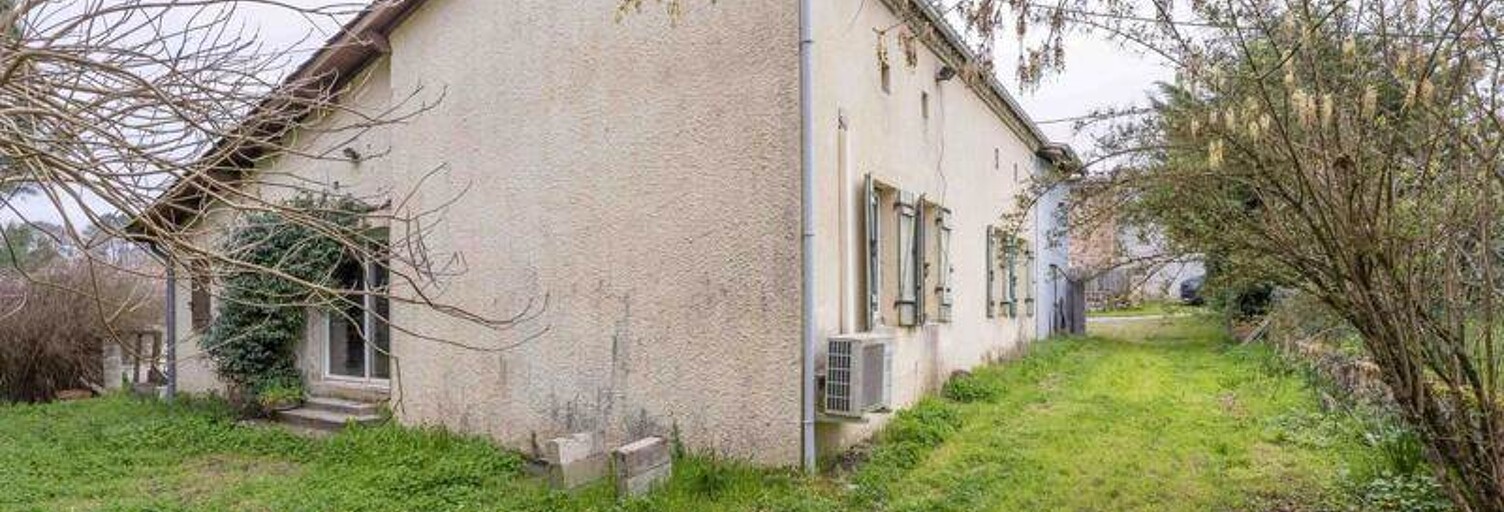 Maison 5 Pièces 147 m² à vendre à Saint-Martin-de-Coux (17360)