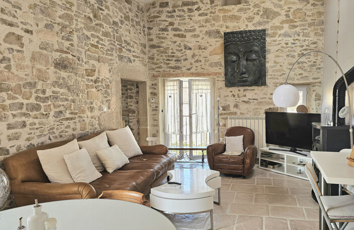 Une maison en pierre de caractère aux accents du sud — photo 3