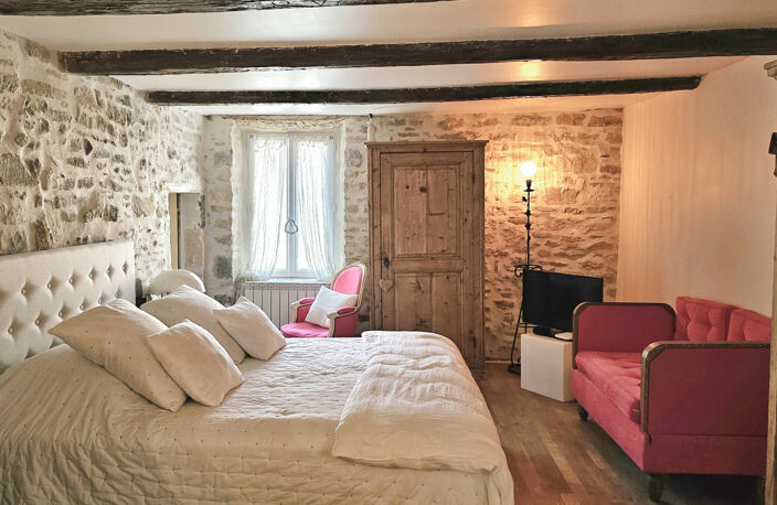 Une maison en pierre de caractère aux accents du sud — photo 4