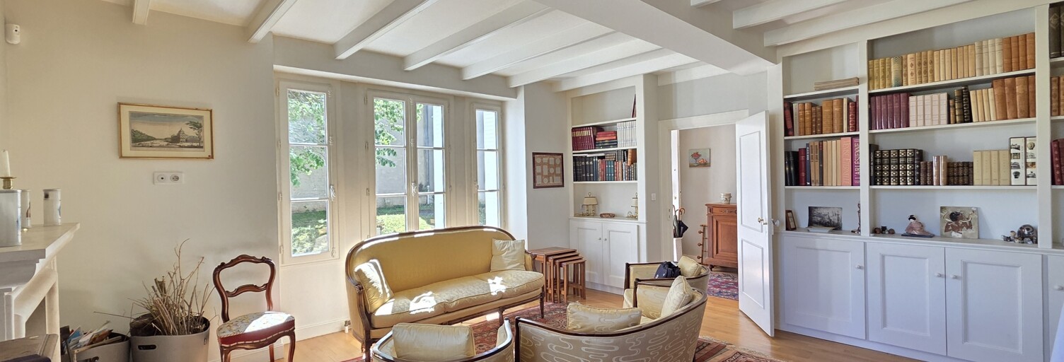 Maison 9 Pièces 211 m² à vendre à Vouneuil-sous-Biard (86580)