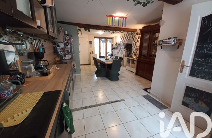 Vente Maison/villa 8 pièces — photo 2