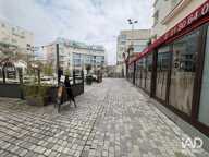 Vente Boutique/Local commercial 151 m&sup2; — photo 2