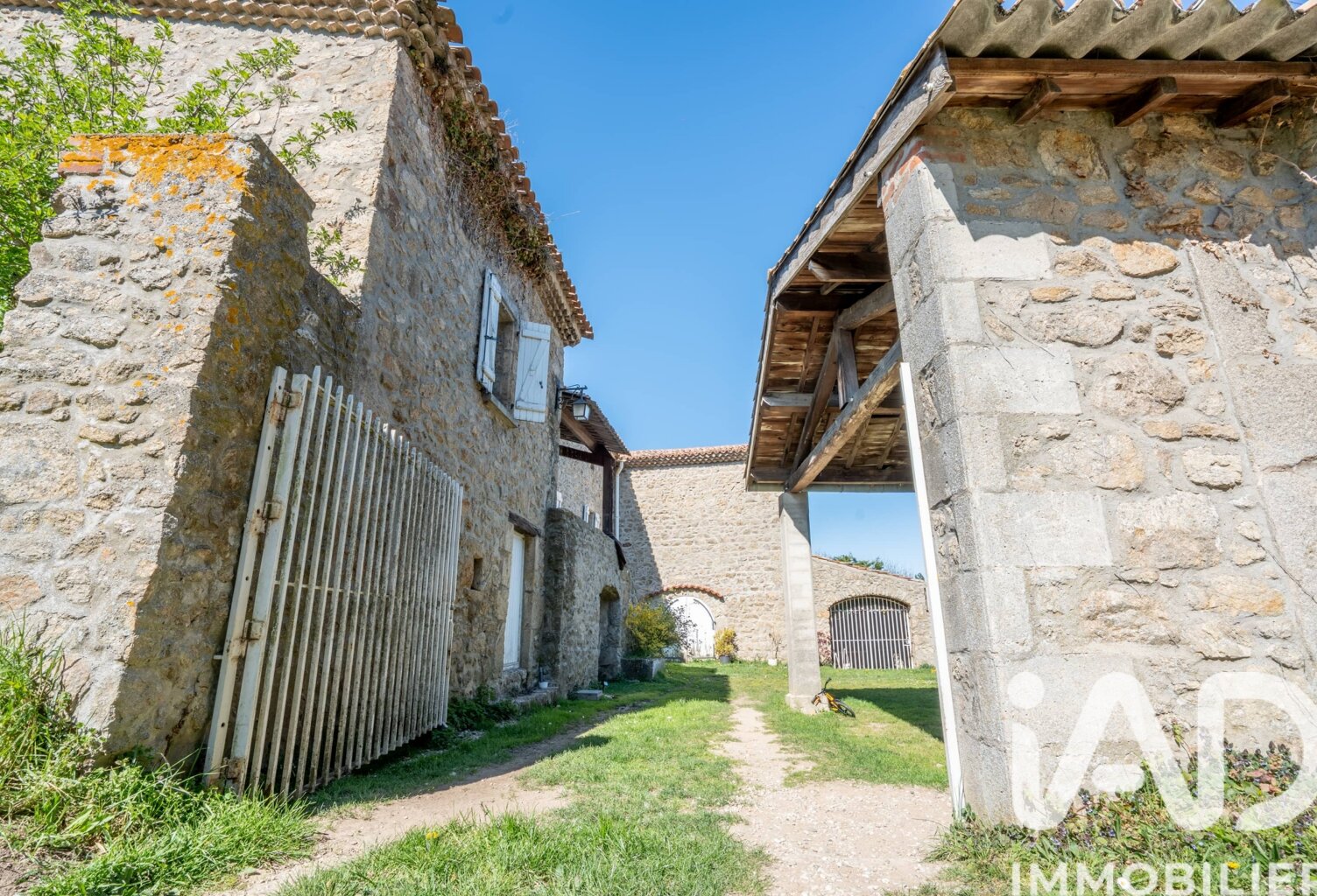 Vente Maison de campagne 6 pièces — photo 1
