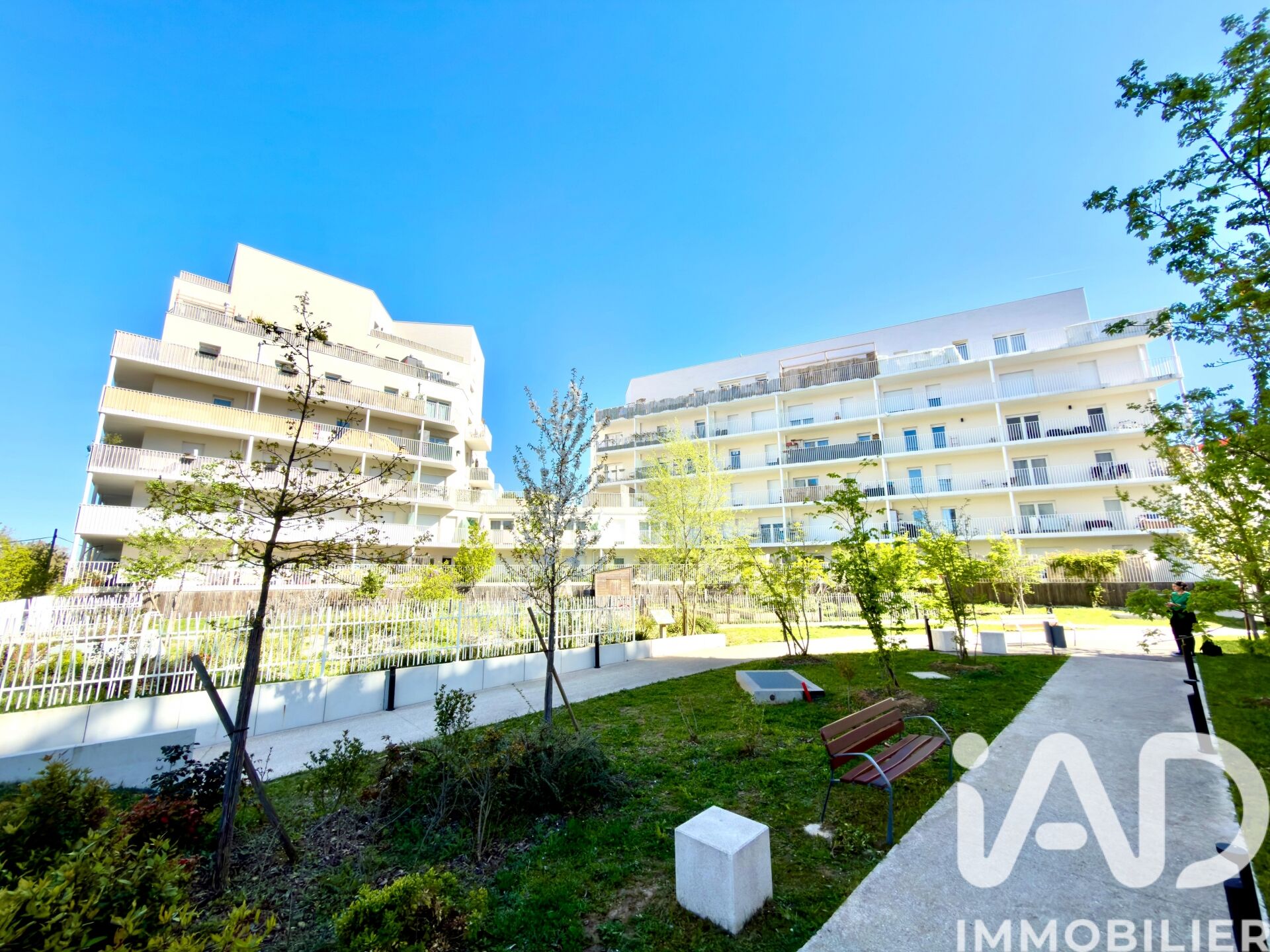 Vente Appartement 4 pièces - Photo 2